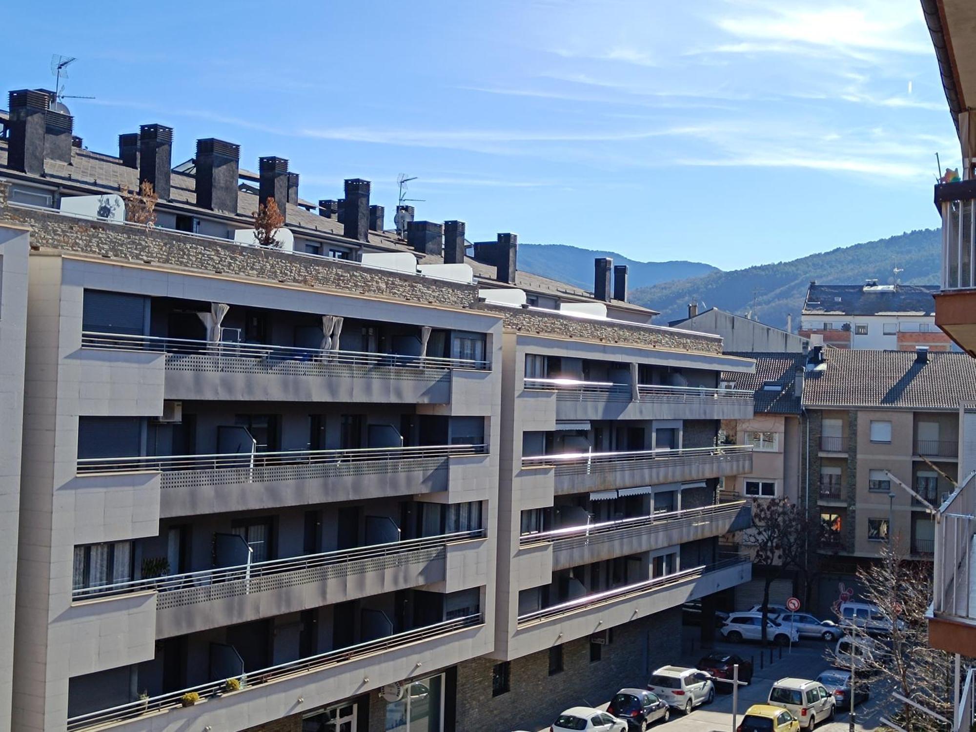 Apartamento Confort II La Seu d'Urgell Exterior foto